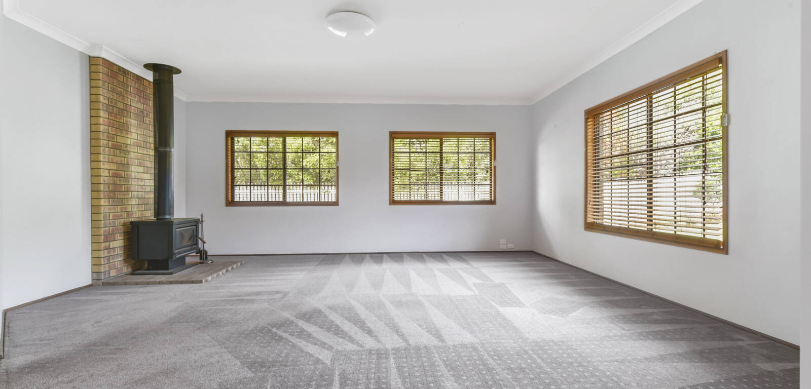 5 Hoad Ct, RANGEVILLE, QLD 4350 AU