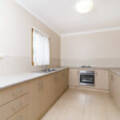 2/4 Creek St, EAST TOOWOOMBA, QLD 4350 AU