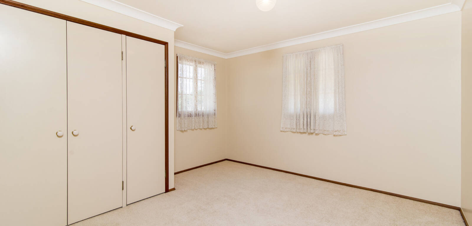2/4 Creek St, EAST TOOWOOMBA, QLD 4350 AU