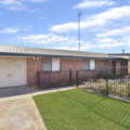 577 Greenwattle Street, GLENVALE, QLD 4350 AU