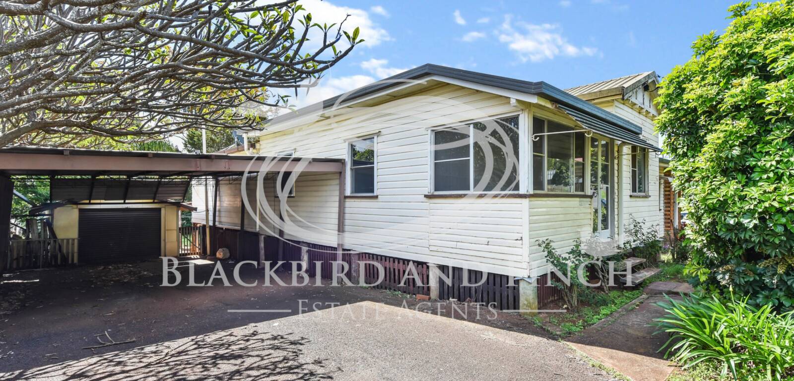 13 Hagan Street, NORTH TOOWOOMBA, QLD 4350 AU