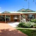 37 Emma Drive, KEARNEYS SPRING, QLD 4350 AU