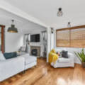 102a Stuart Street, MOUNT LOFTY, QLD 4350 AU