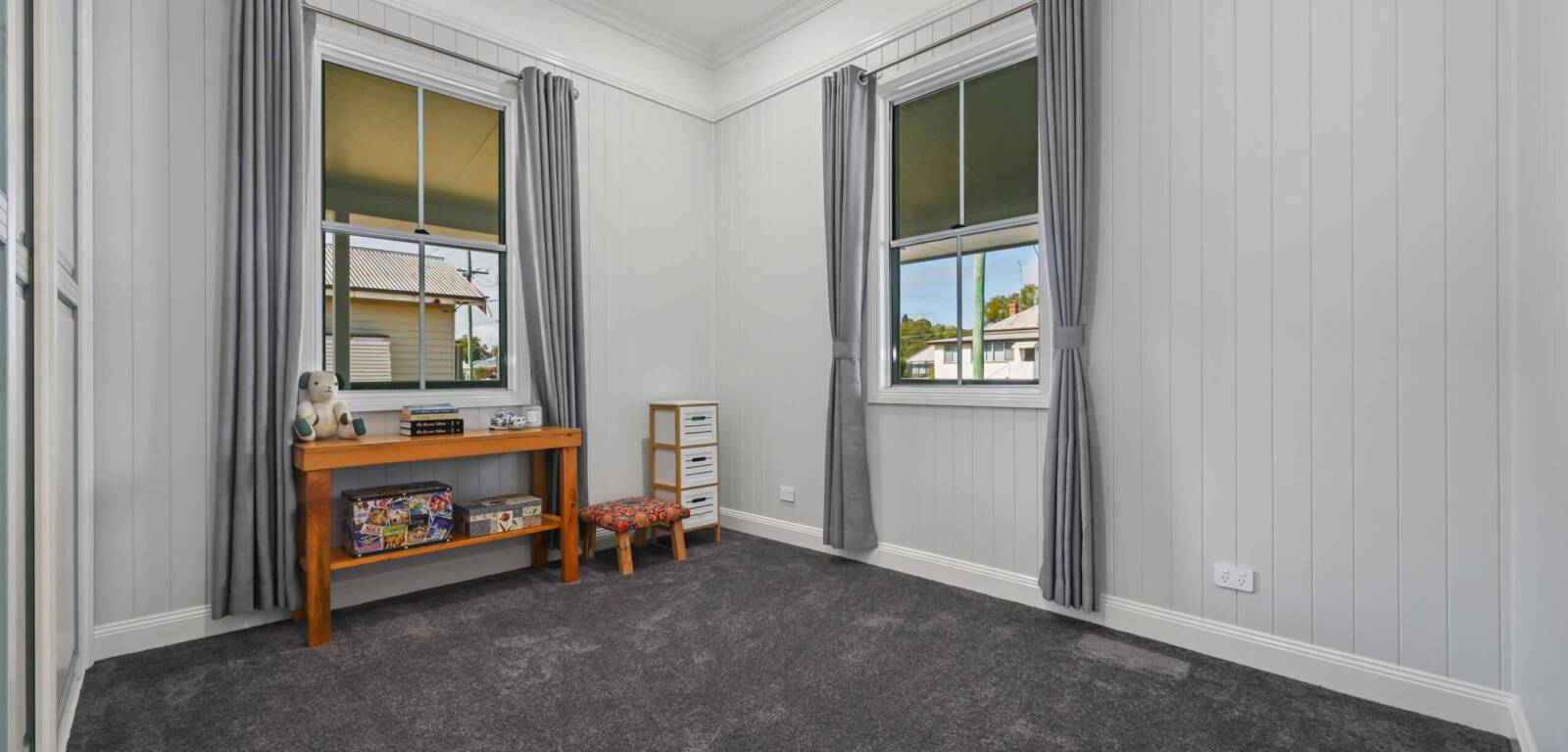 105 Hill Street, NEWTOWN, QLD 4350 AU