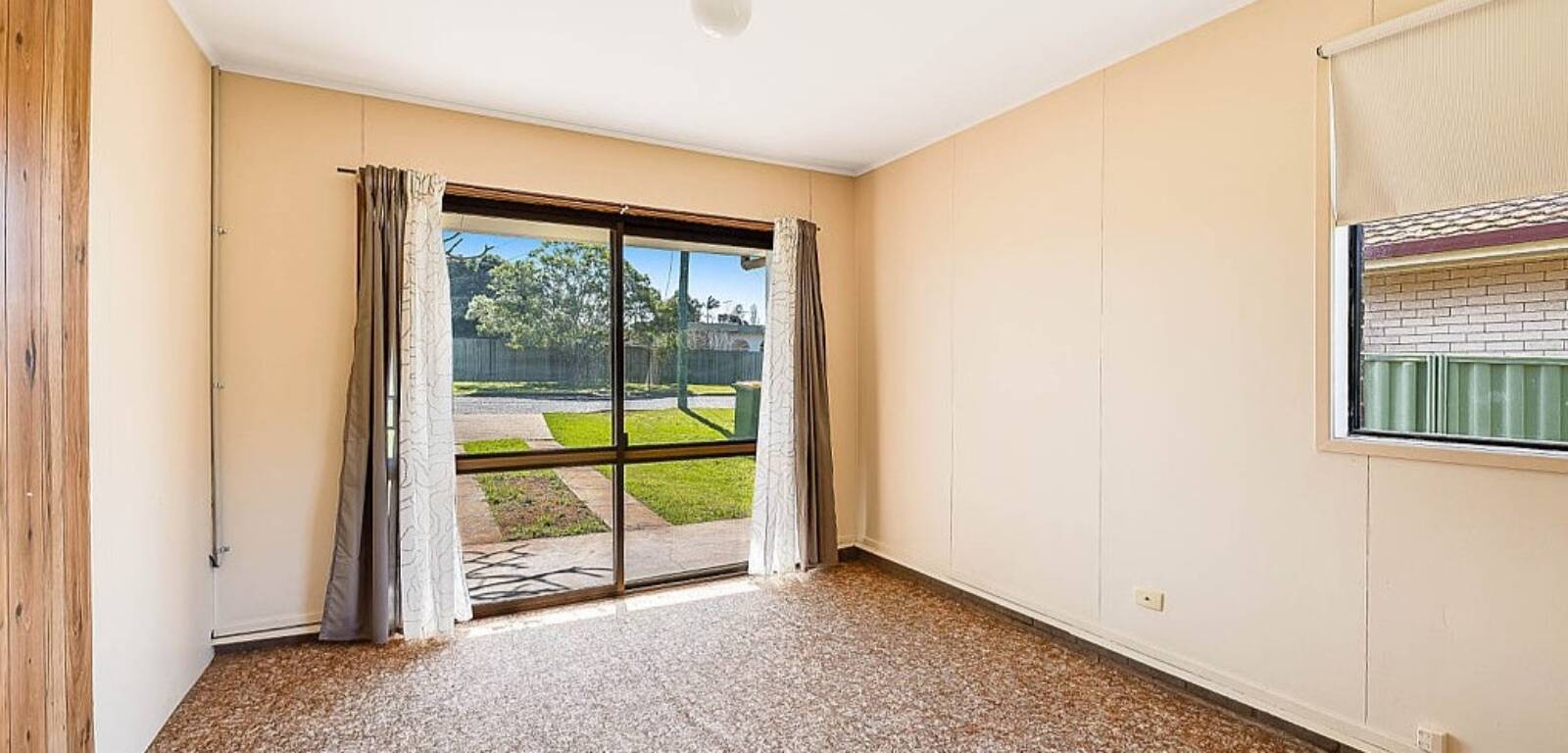 74 Jack Street, DARLING HEIGHTS, QLD 4350 AU