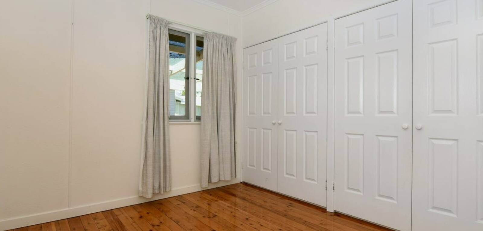 14 Roessler Street, RANGEVILLE, QLD 4350 AU