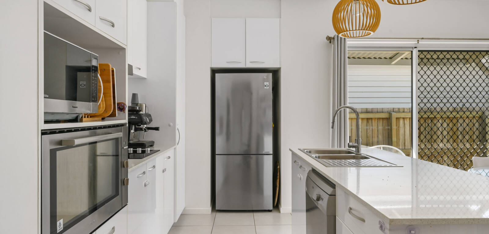 2/11 Roberts Street, SOUTH TOOWOOMBA, QLD 4350 AU
