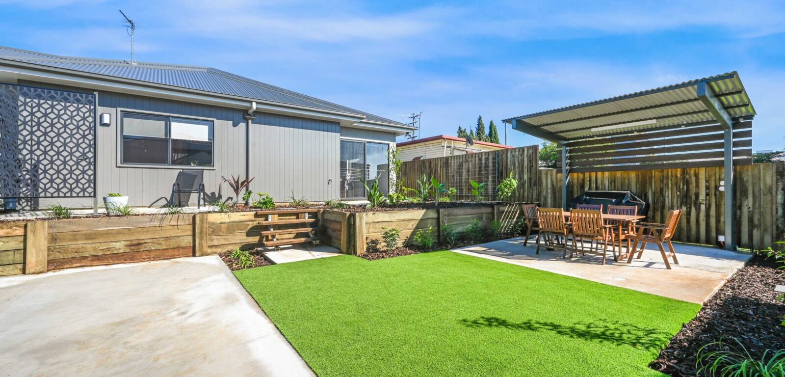 1/18 Whichello St, NEWTOWN, QLD 4350 AU