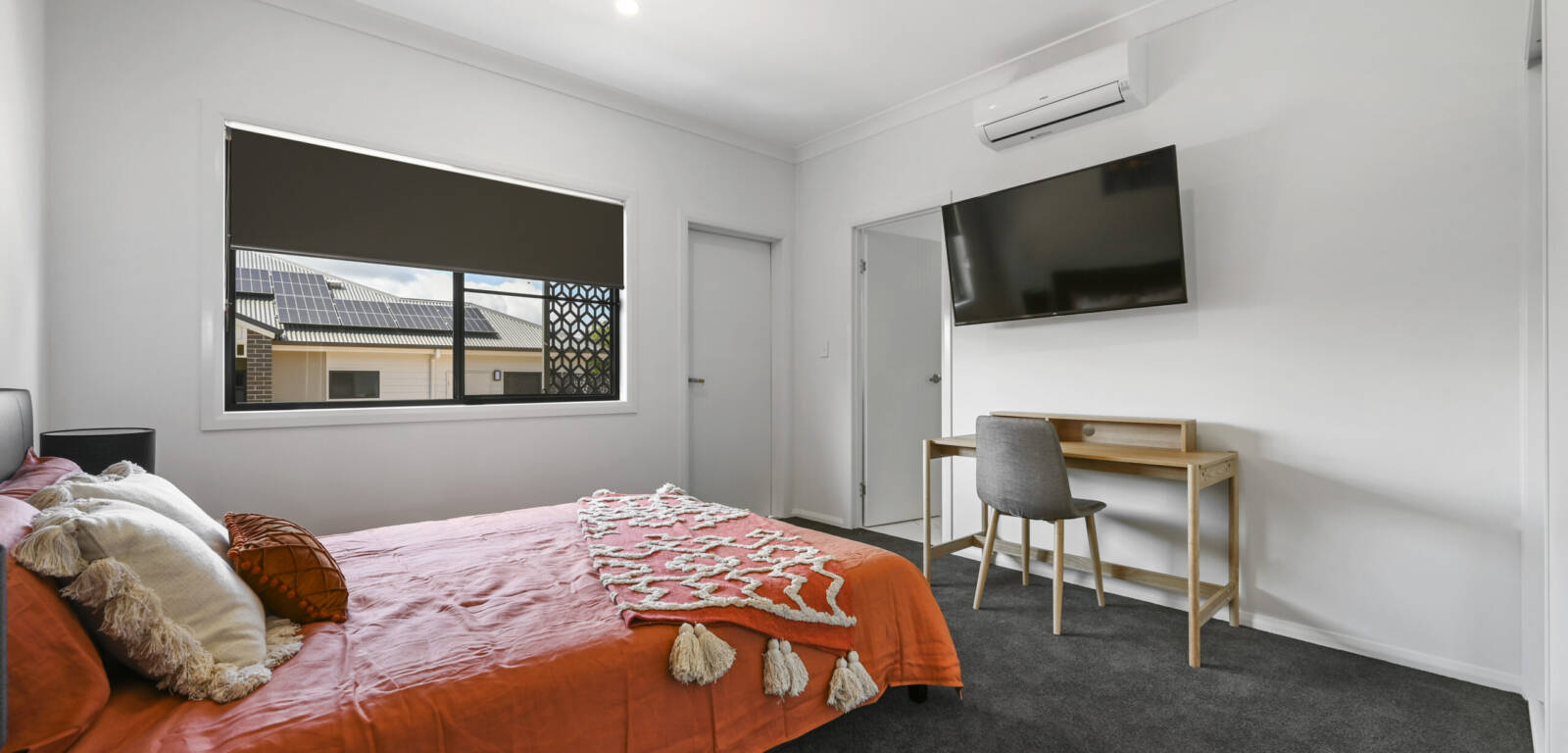1/18 Whichello St, NEWTOWN, QLD 4350 AU