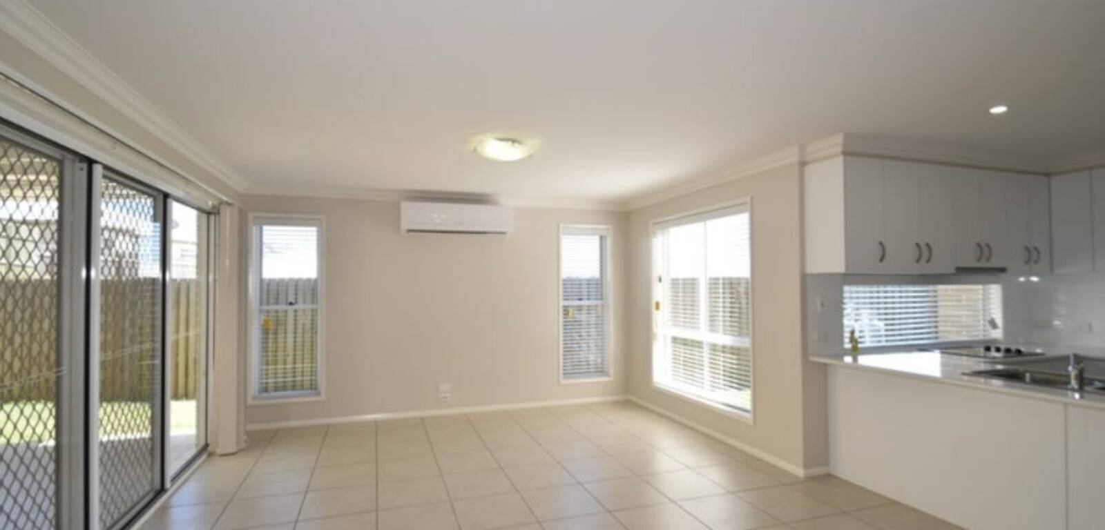 3/5 Nabiac Close, KEARNEYS SPRING, QLD 4350 AU