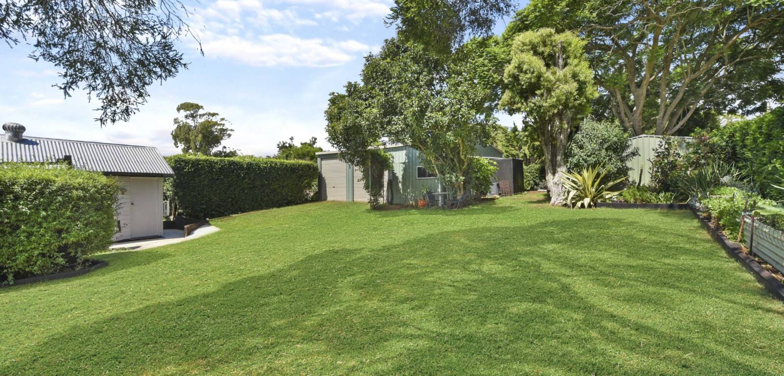 12 Llewellyn St, CENTENARY HEIGHTS, QLD 4350 AU