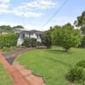 12 Llewellyn St, CENTENARY HEIGHTS, QLD 4350 AU