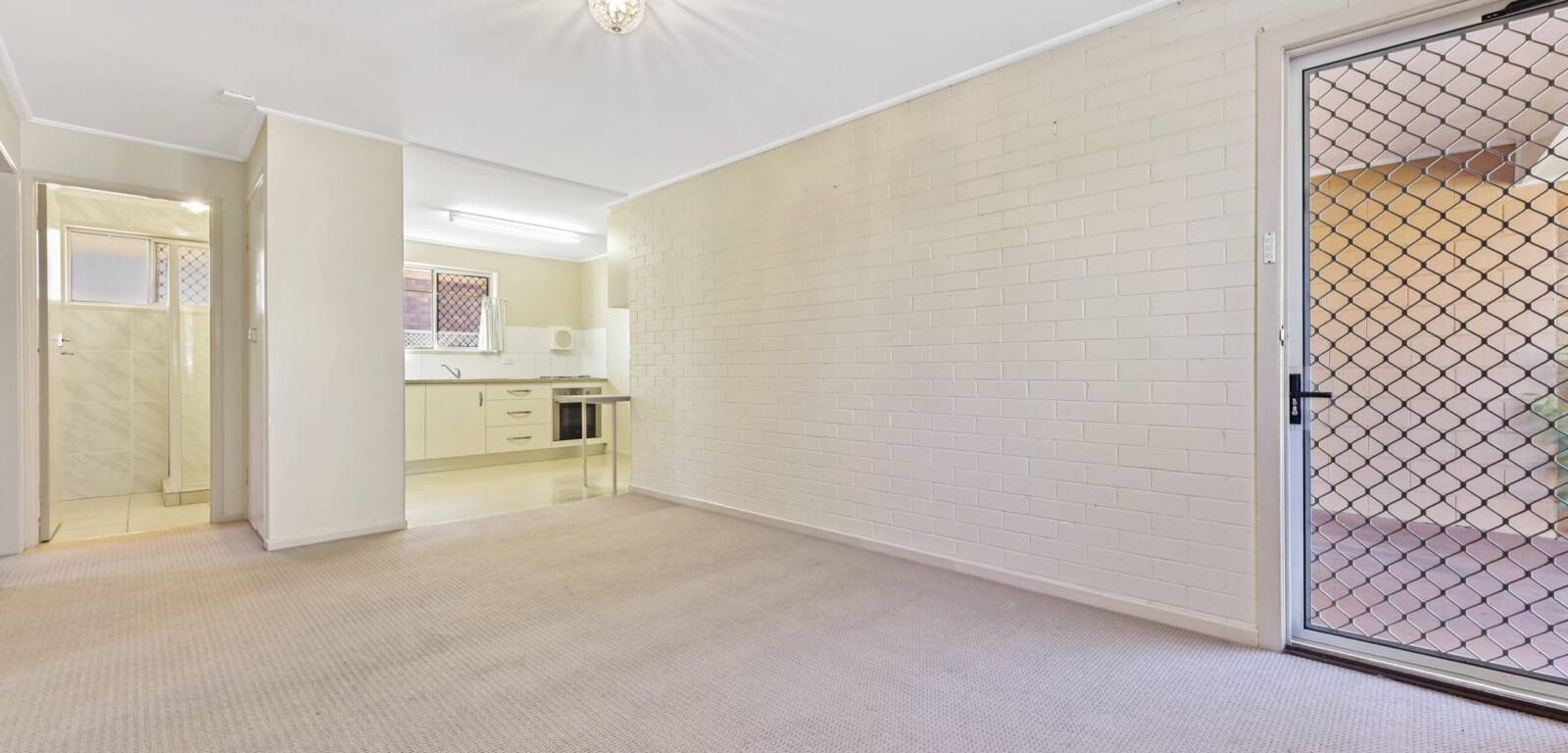1/53 Ladner St, DRAYTON, QLD 4350 AU