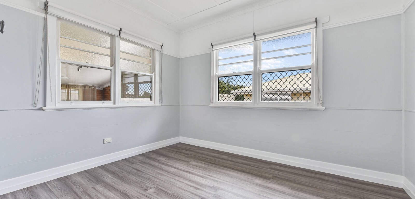 43 Gostwyck St, NEWTOWN, QLD 4350 AU