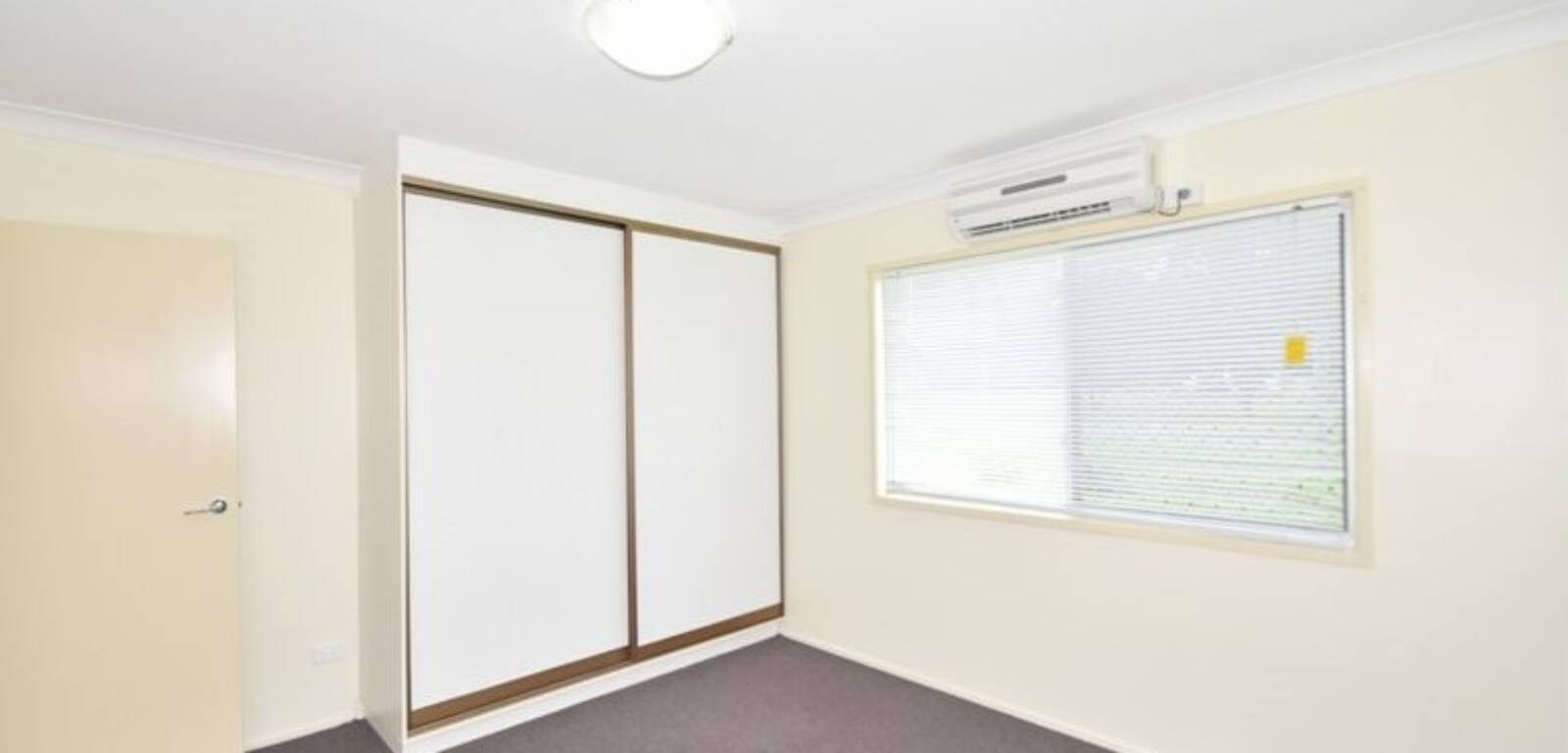 2/2 Creek St, CAMBOOYA, QLD 4358 AU