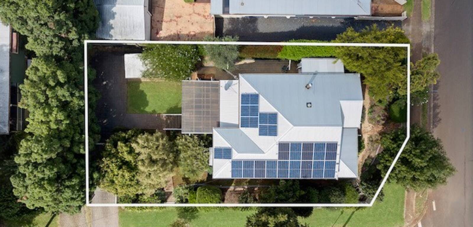 157 Bridge St, NORTH TOOWOOMBA, QLD 4350 AU
