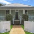 105 Hill St, NEWTOWN, QLD 4350 AU