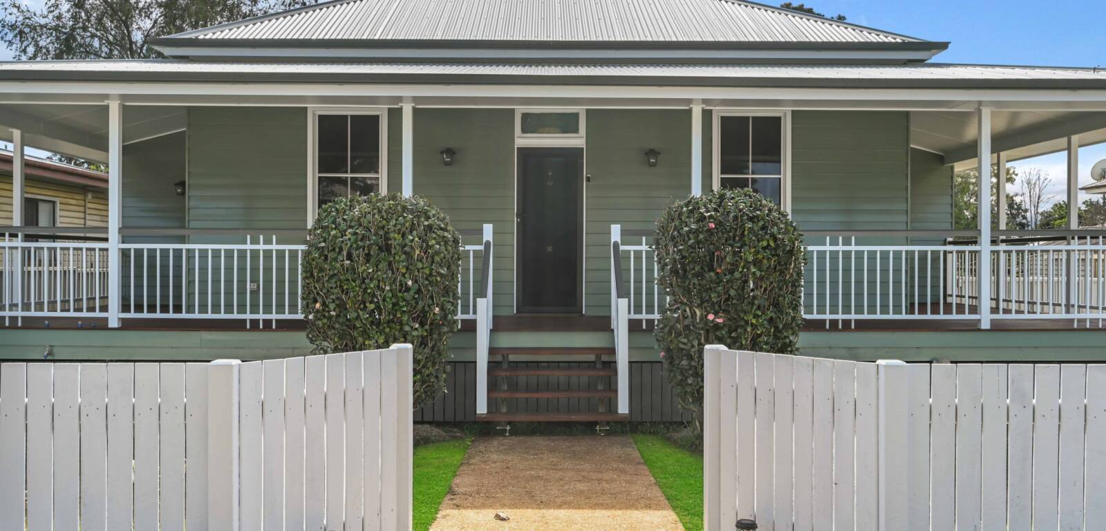 105 Hill St, NEWTOWN, QLD 4350 AU