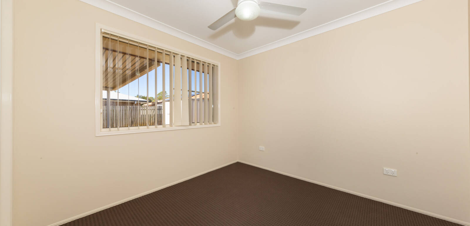 6 Lobwein Ct, MIDDLE RIDGE, QLD 4350 AU