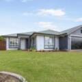4 Maggie Ct, MIDDLE RIDGE, QLD 4350 AU