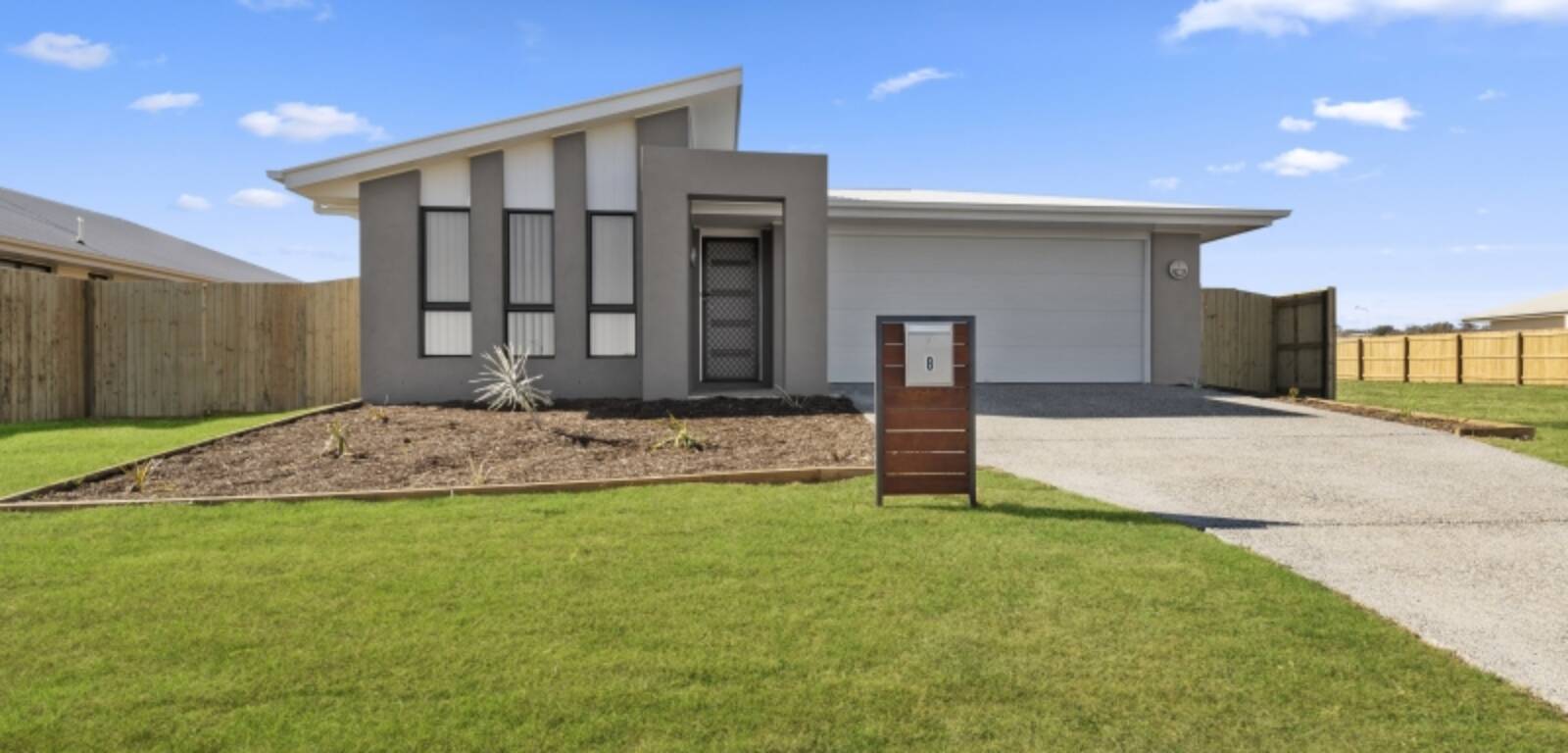 8 Murwillock St, CAMBOOYA, QLD 4358 AU