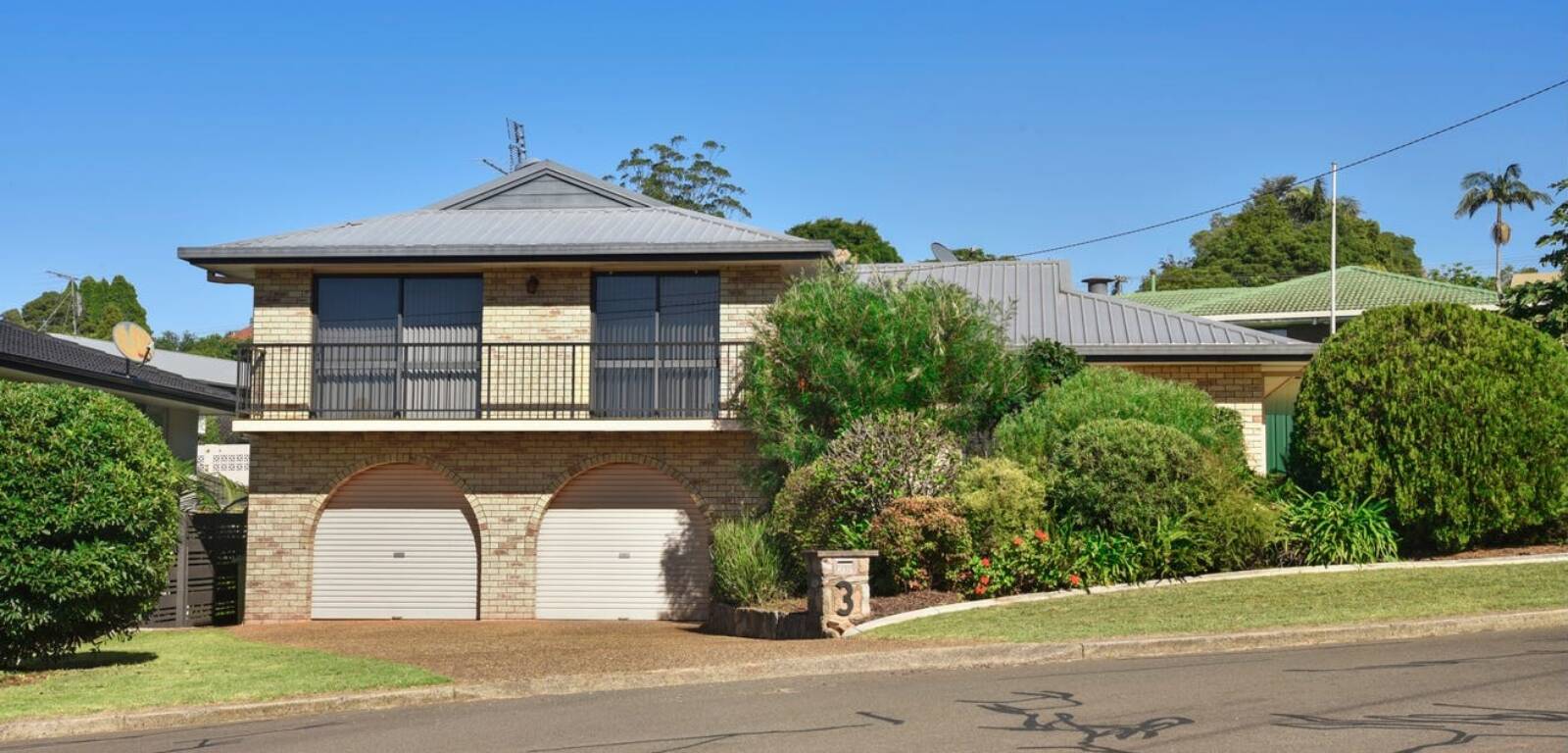 3 Cooloola Dr, RANGEVILLE, QLD 4350 AU