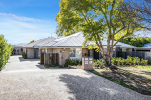 1/3 Cranley St, SOUTH TOOWOOMBA, QLD 4350 AU
