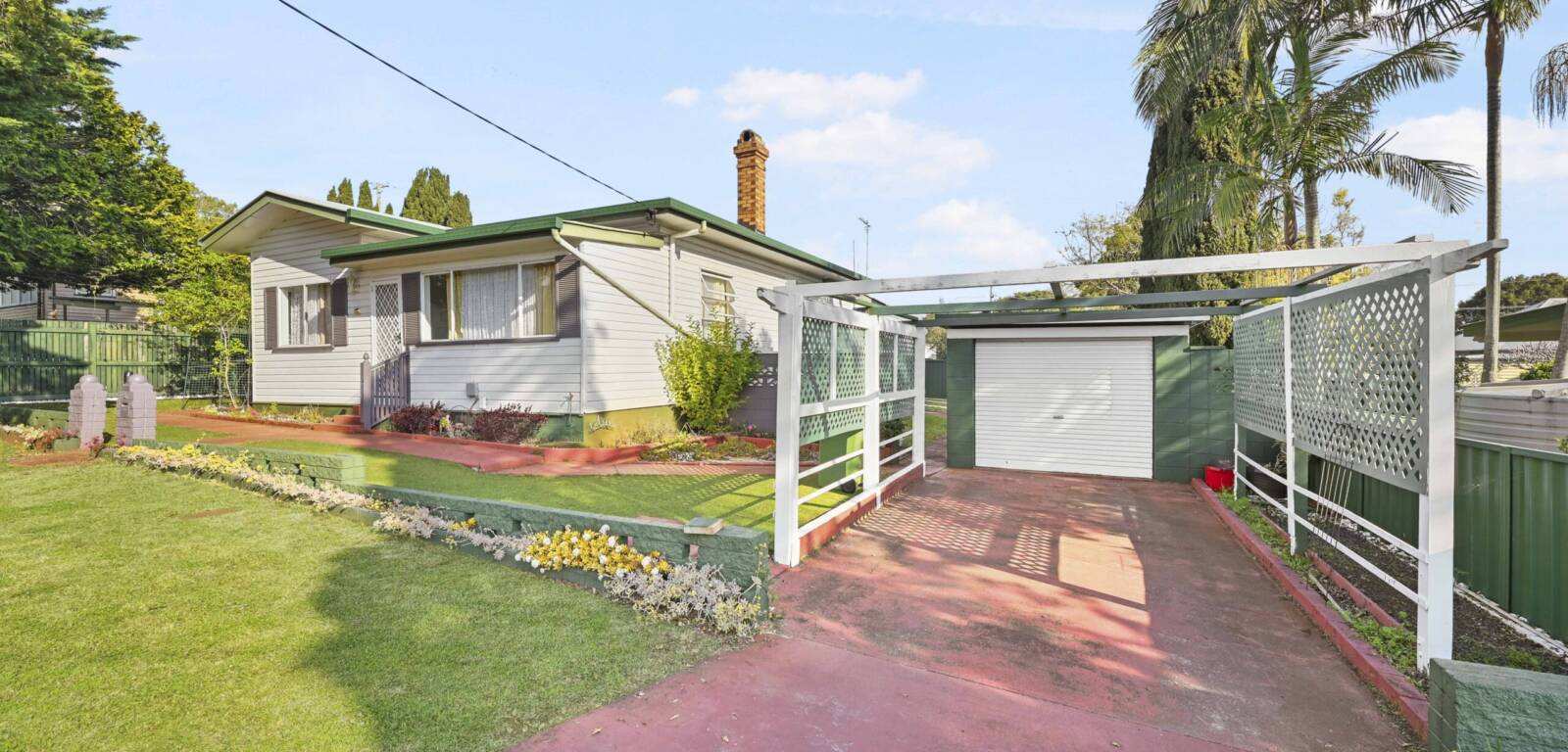 2 George St, EAST TOOWOOMBA, QLD 4350 AU