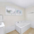 275 James St, NEWTOWN, QLD 4350 AU