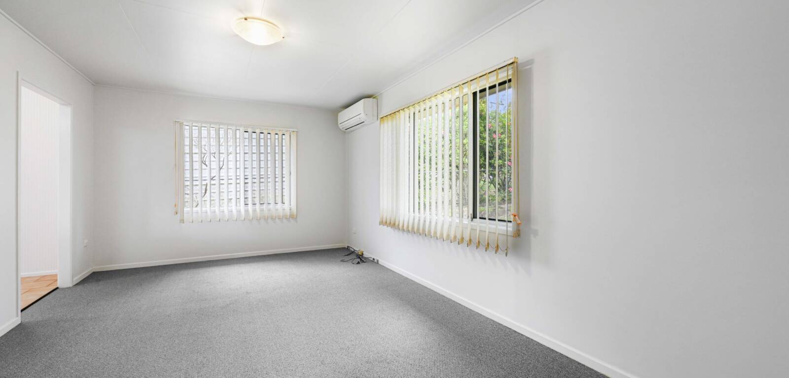 55 Kate St, HARLAXTON, QLD 4350 AU
