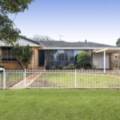15 Clarice St, HARRISTOWN, QLD 4350 AU