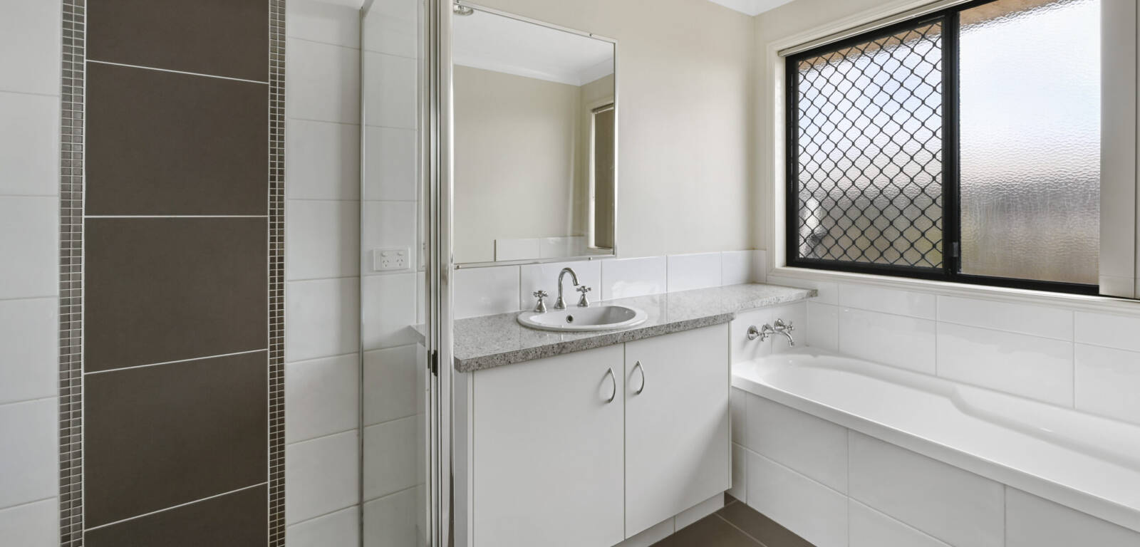 55 Smythe Dr, HIGHFIELDS, QLD 4352 AU