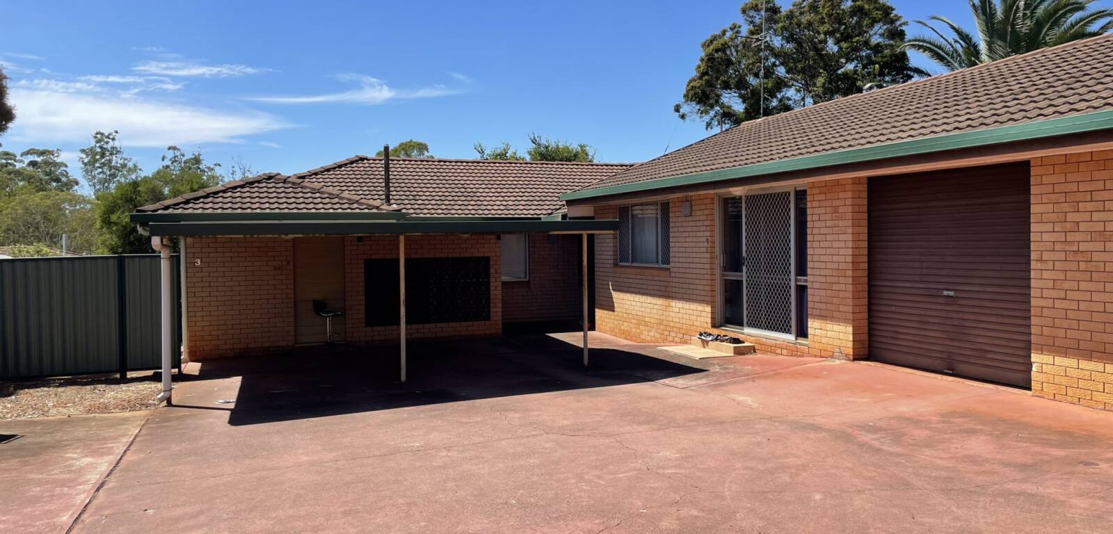 2/298 MacKenzie St, RANGEVILLE, QLD 4350 AU