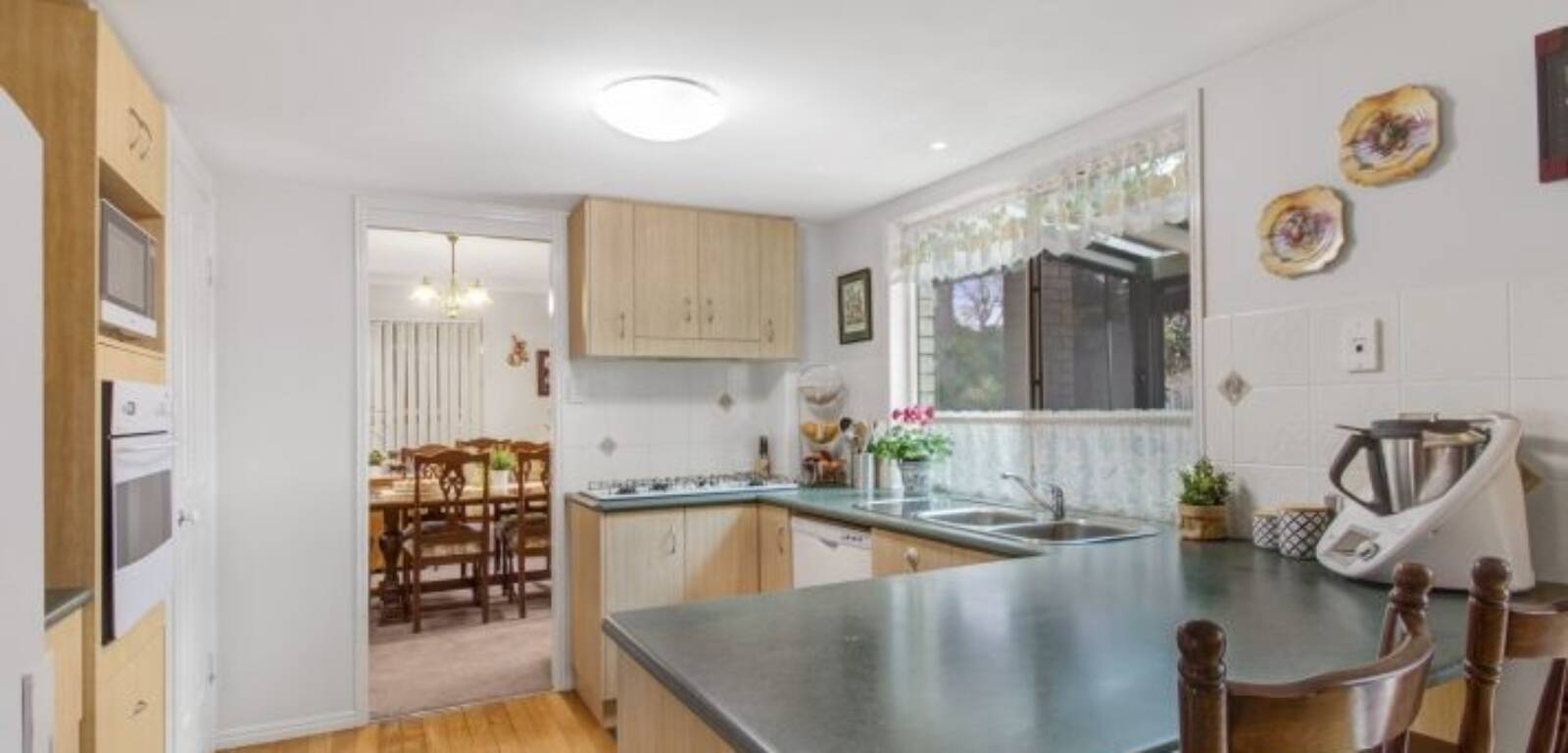 3 Willem Close, MIDDLE RIDGE, QLD 4350 AU