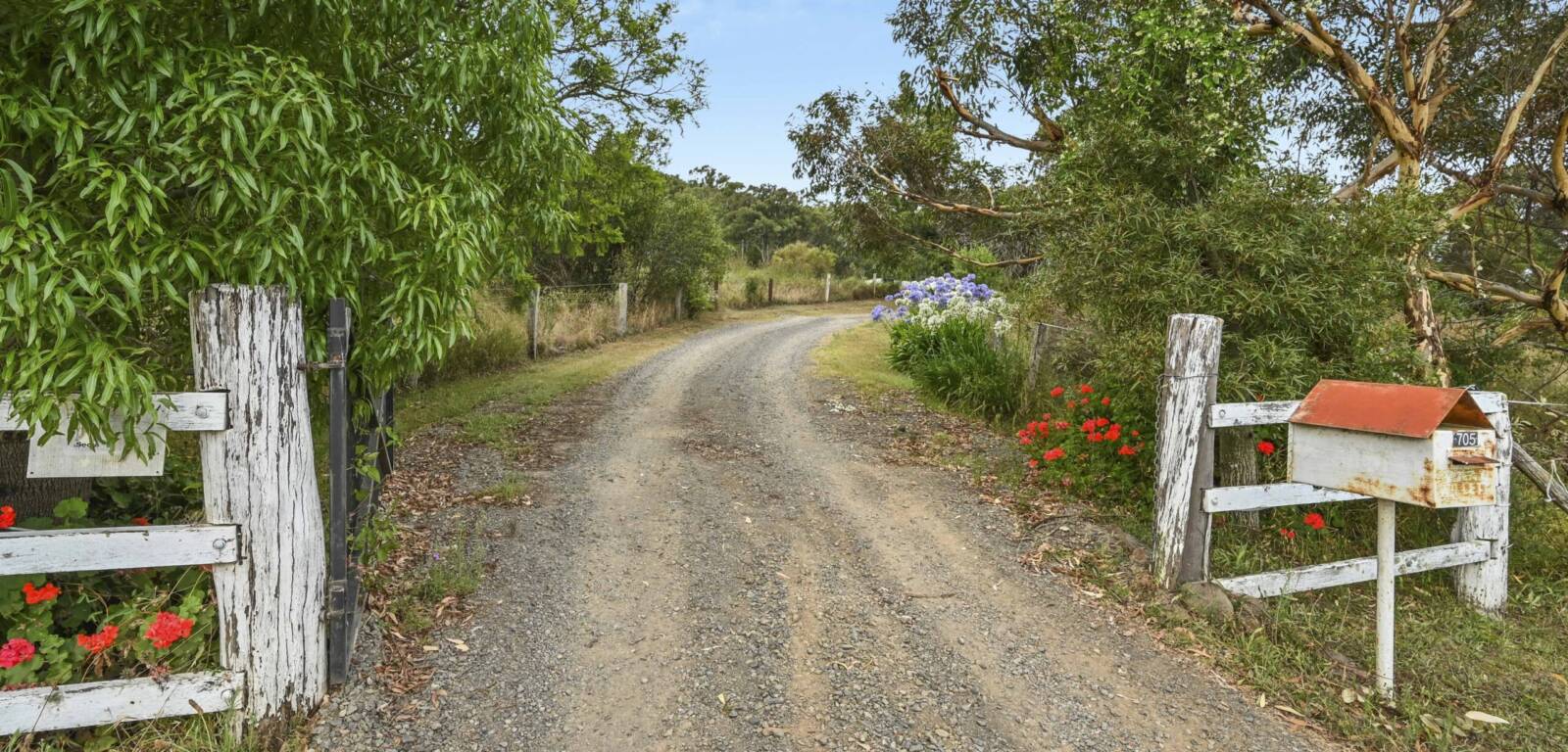 705 Anzac Ave, DRAYTON, QLD 4350 AU