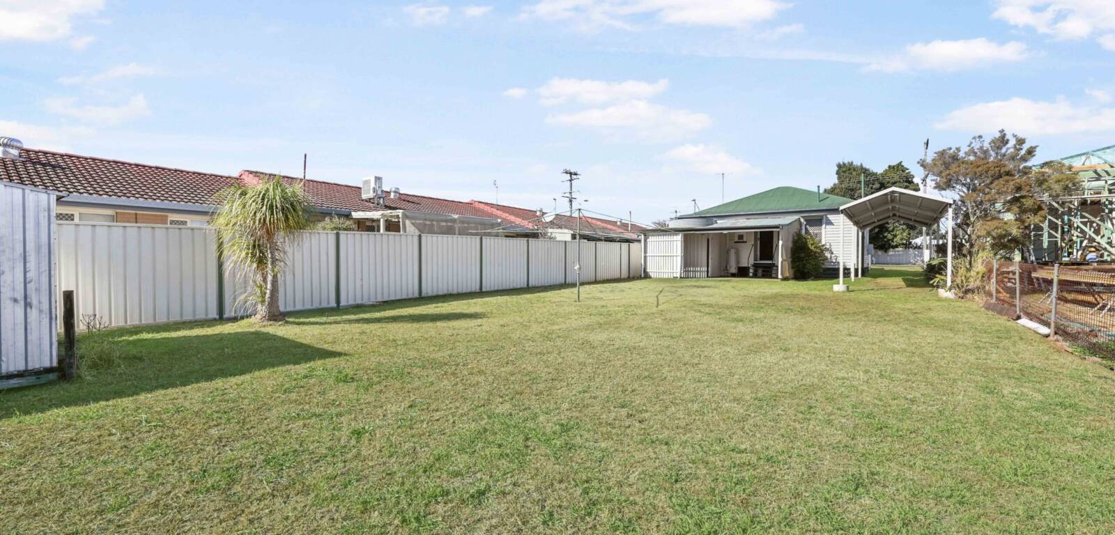 125 Taylor St, NEWTOWN, QLD 4350 AU