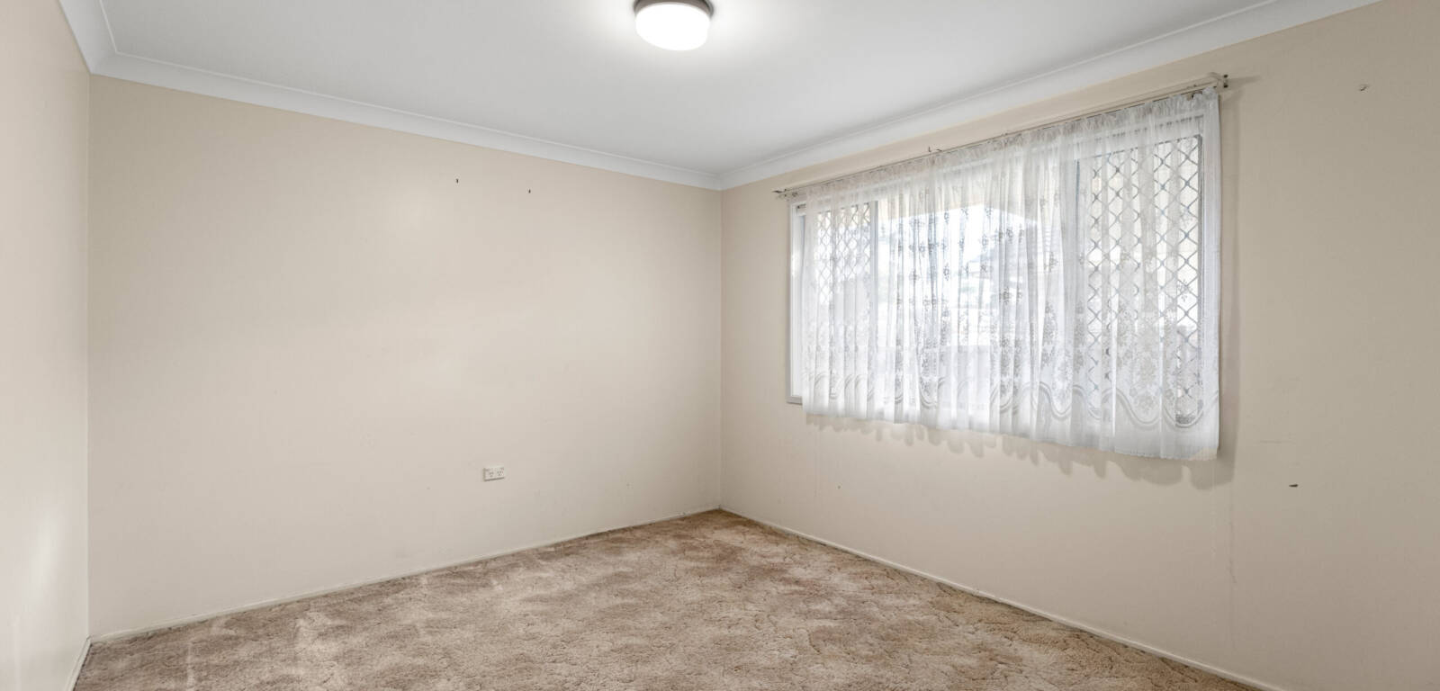 1 Beryl St, WILSONTON, QLD 4350 AU