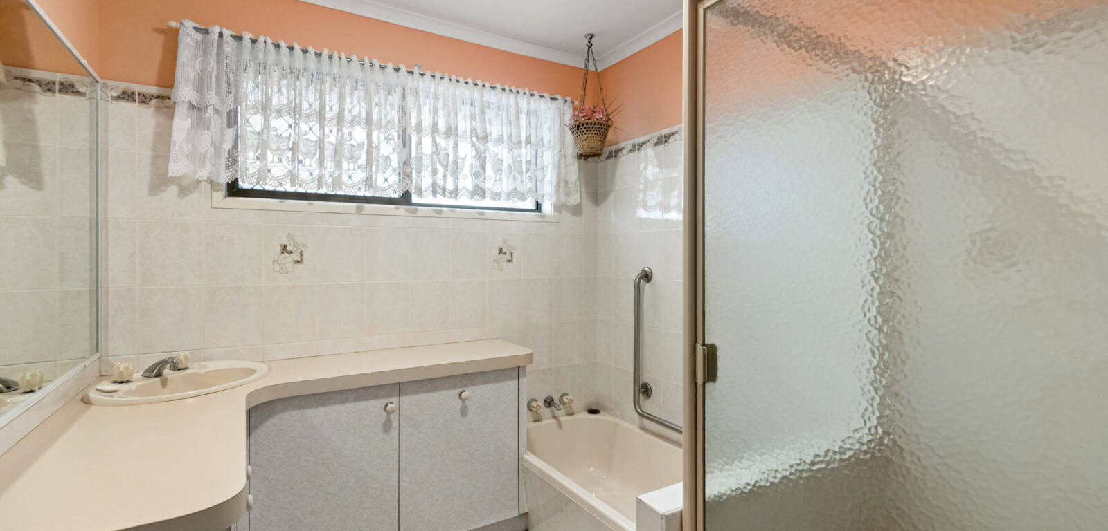 1 Beryl St, WILSONTON, QLD 4350 AU