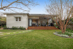 14 Phillip Street, EAST TOOWOOMBA, QLD 4350 AU
