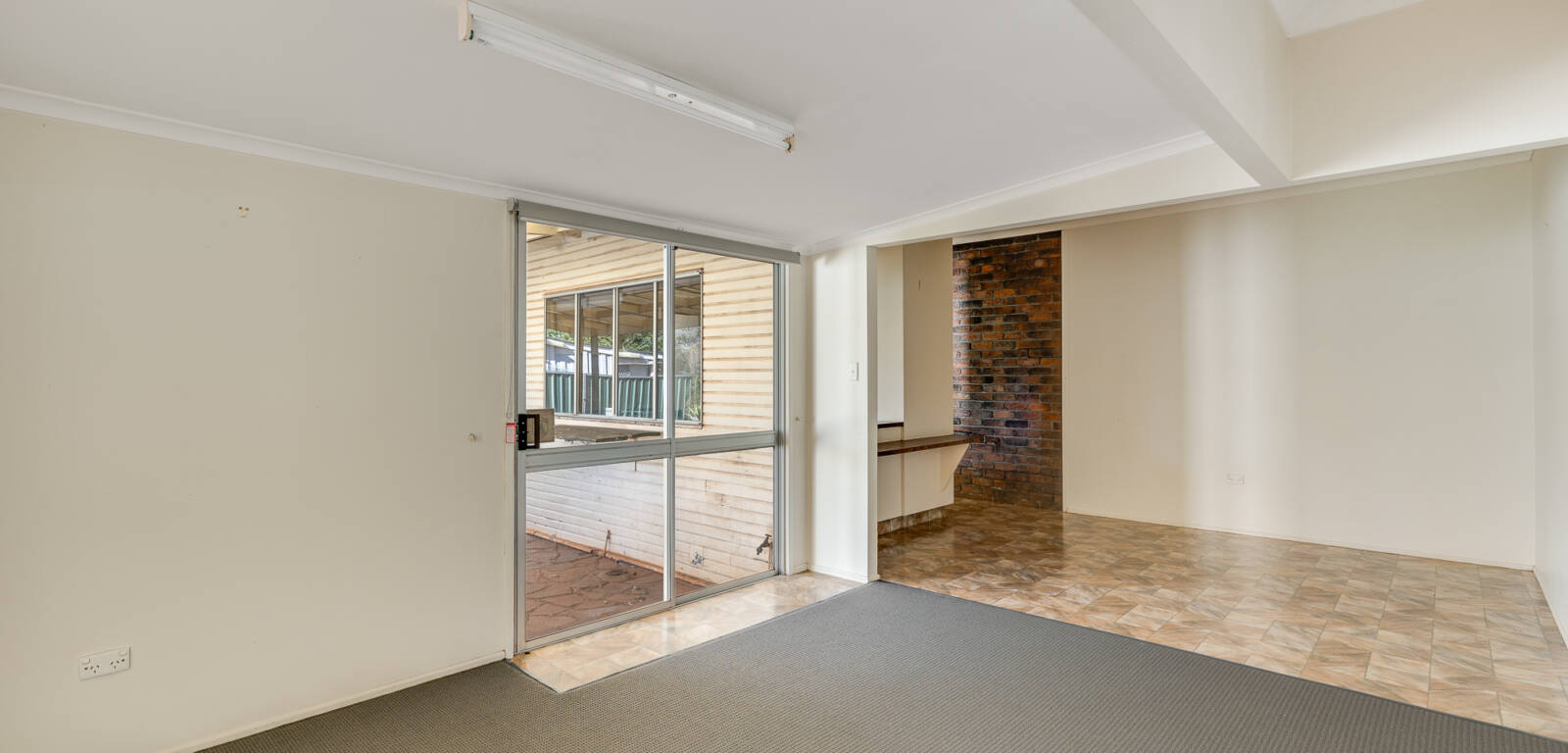 6 Merritt St, HARRISTOWN, QLD 4350 AU