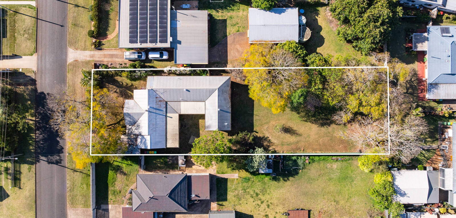 6 Merritt St, HARRISTOWN, QLD 4350 AU
