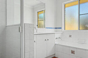 3 DeGruchy Court, HIGHFIELDS, QLD 4352 AU
