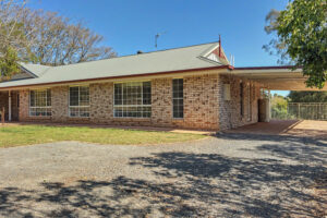 3 DeGruchy Court, HIGHFIELDS, QLD 4352