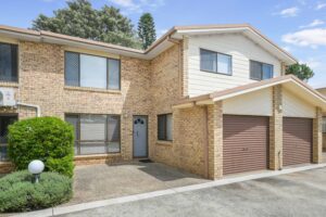 7/251 Herries St, NEWTOWN, QLD 4350
