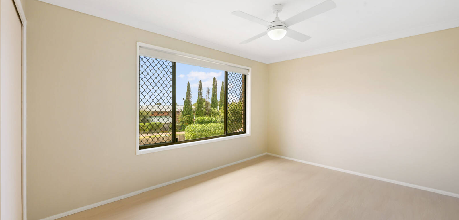 7/251 Herries St, NEWTOWN, QLD 4350 AU