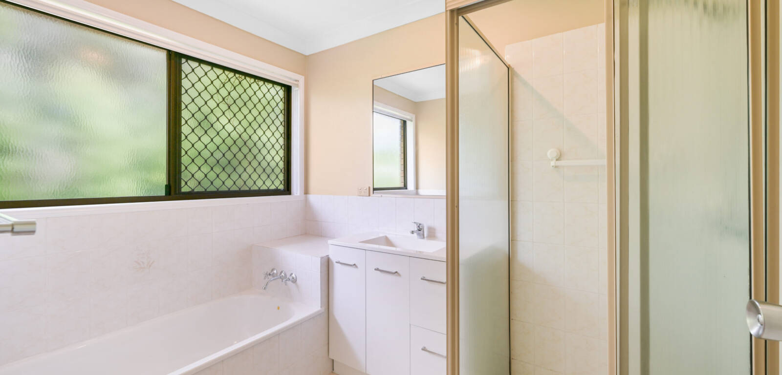 7/251 Herries St, NEWTOWN, QLD 4350 AU
