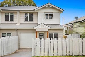 1/68 Alford St, MOUNT LOFTY, QLD 4350
