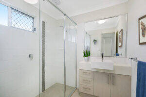 1/68 Alford St, MOUNT LOFTY, QLD 4350 AU