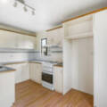 5 Kirklees St, NEWTOWN, QLD 4350 AU