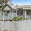 10 Kratzmann Ct, KEARNEYS SPRING, QLD 4350 AU